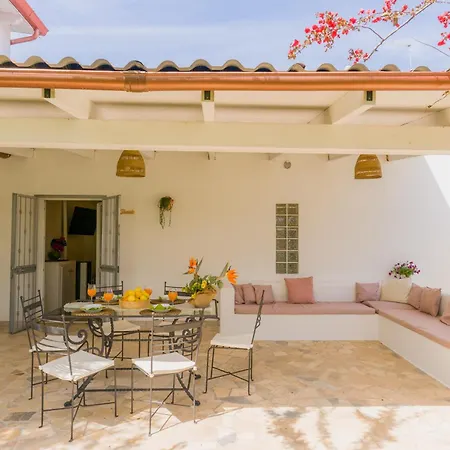 Apartment Apulia Shanti House Con Piscina San Vito dei Normanni