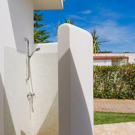 Apulia Shanti House Con Piscina Apartment